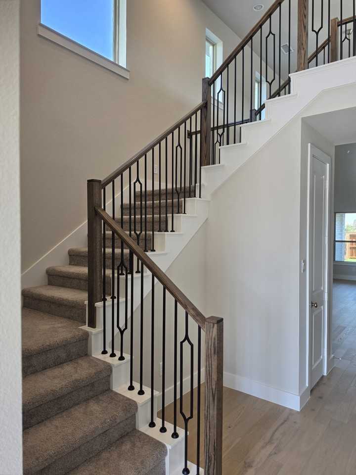 1636 Cornwall Ave #NA - Photo 6 of 11