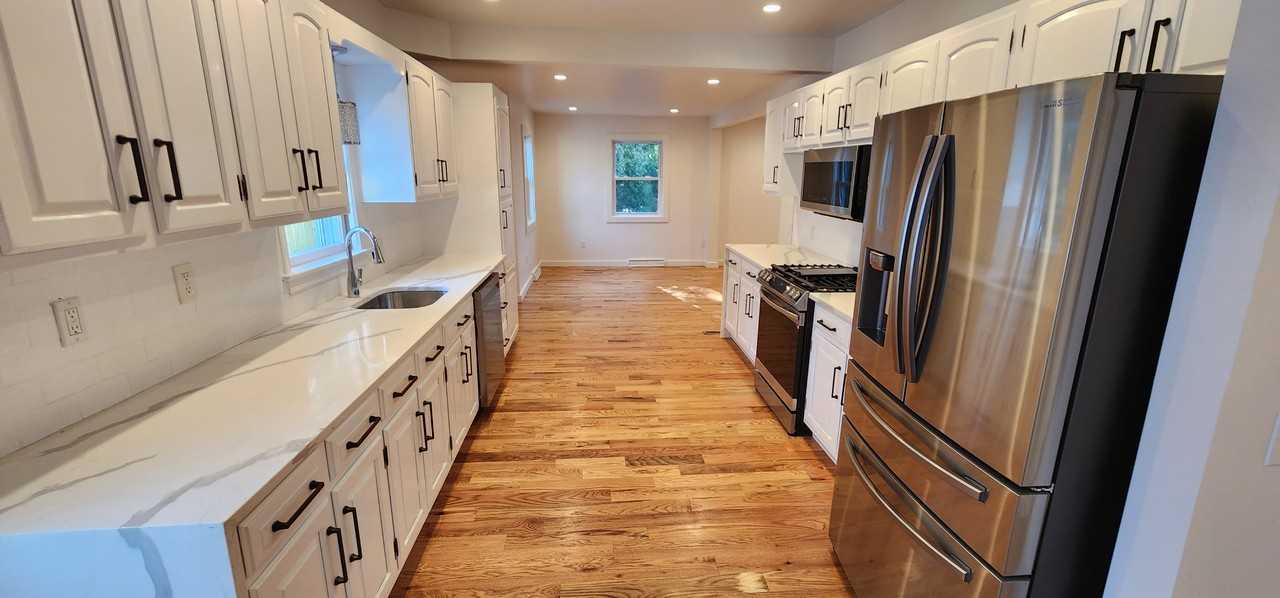 41 Valley Rd #2 - Photo 4 of 20