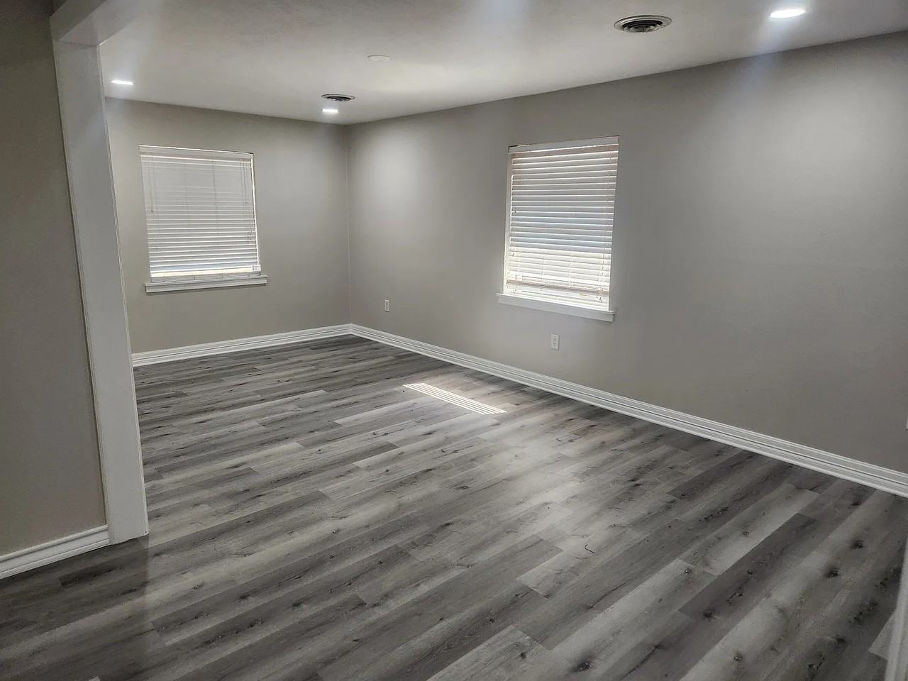 1810 Rose St #NA - Photo 3 of 18