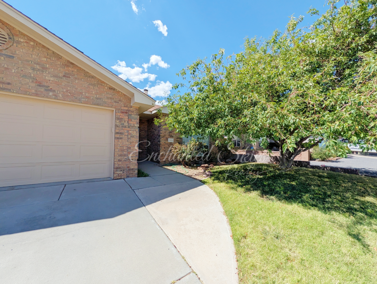 7601 Primrose Dr Nw #NA - Photo 3 of 41