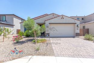 10839 S 52nd Dr - Photo 1 of 1