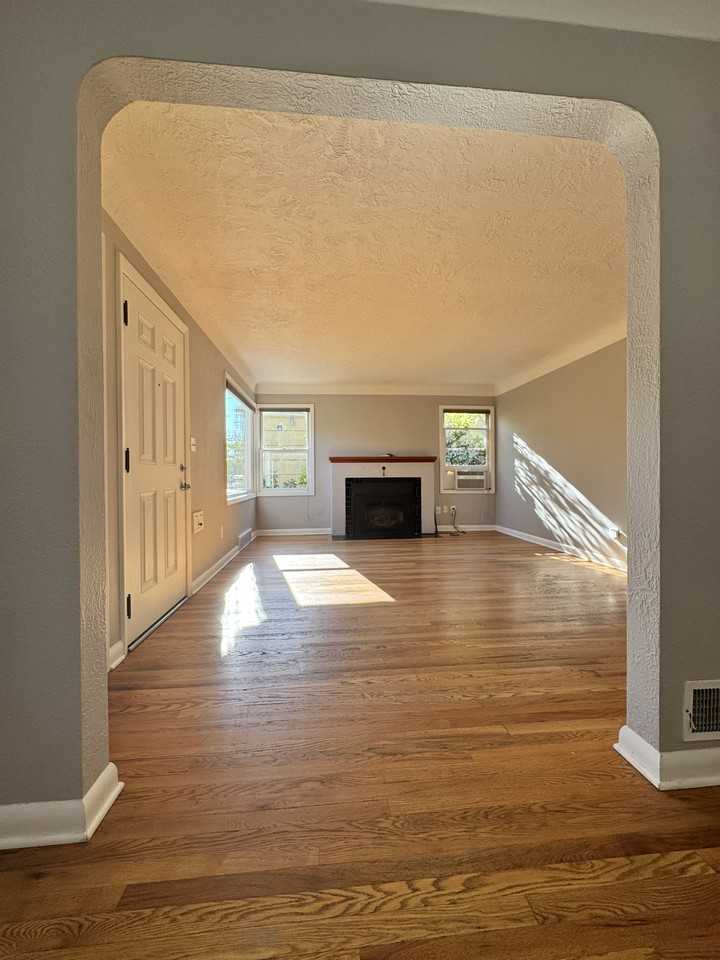5401 Se Tolman St #NA - Photo 4 of 20