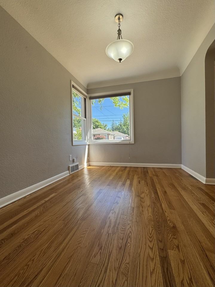 5401 Se Tolman St #NA - Photo 5 of 20