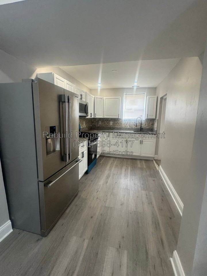 2841 Oakford Ave - Photo 5 of 15