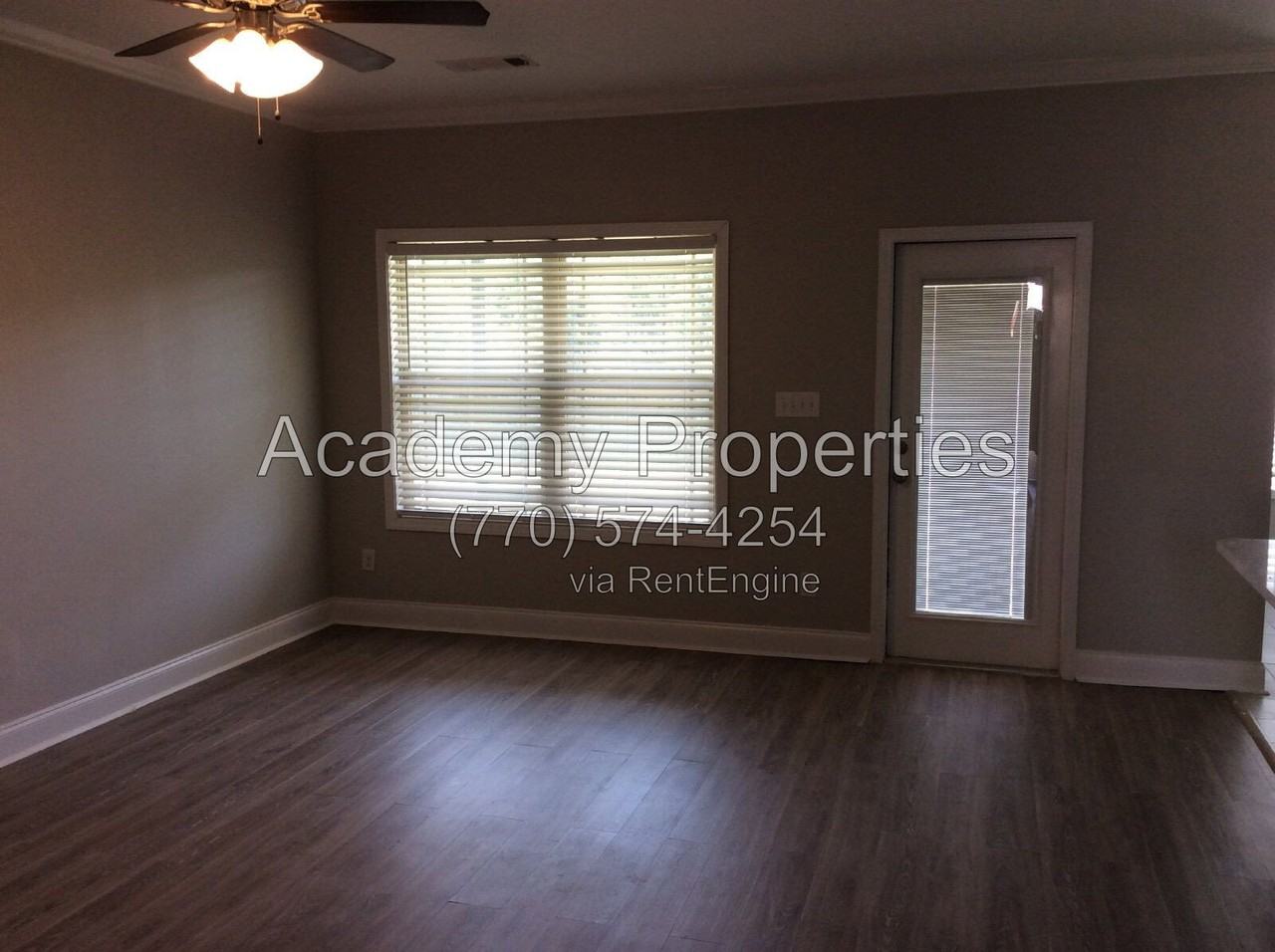 134 Summer Grove Ln - Photo 3 of 31