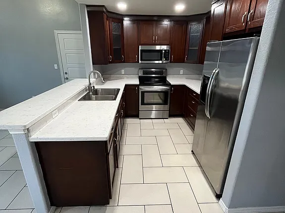 2893 Madrid Ave #NA - Photo 3 of 9