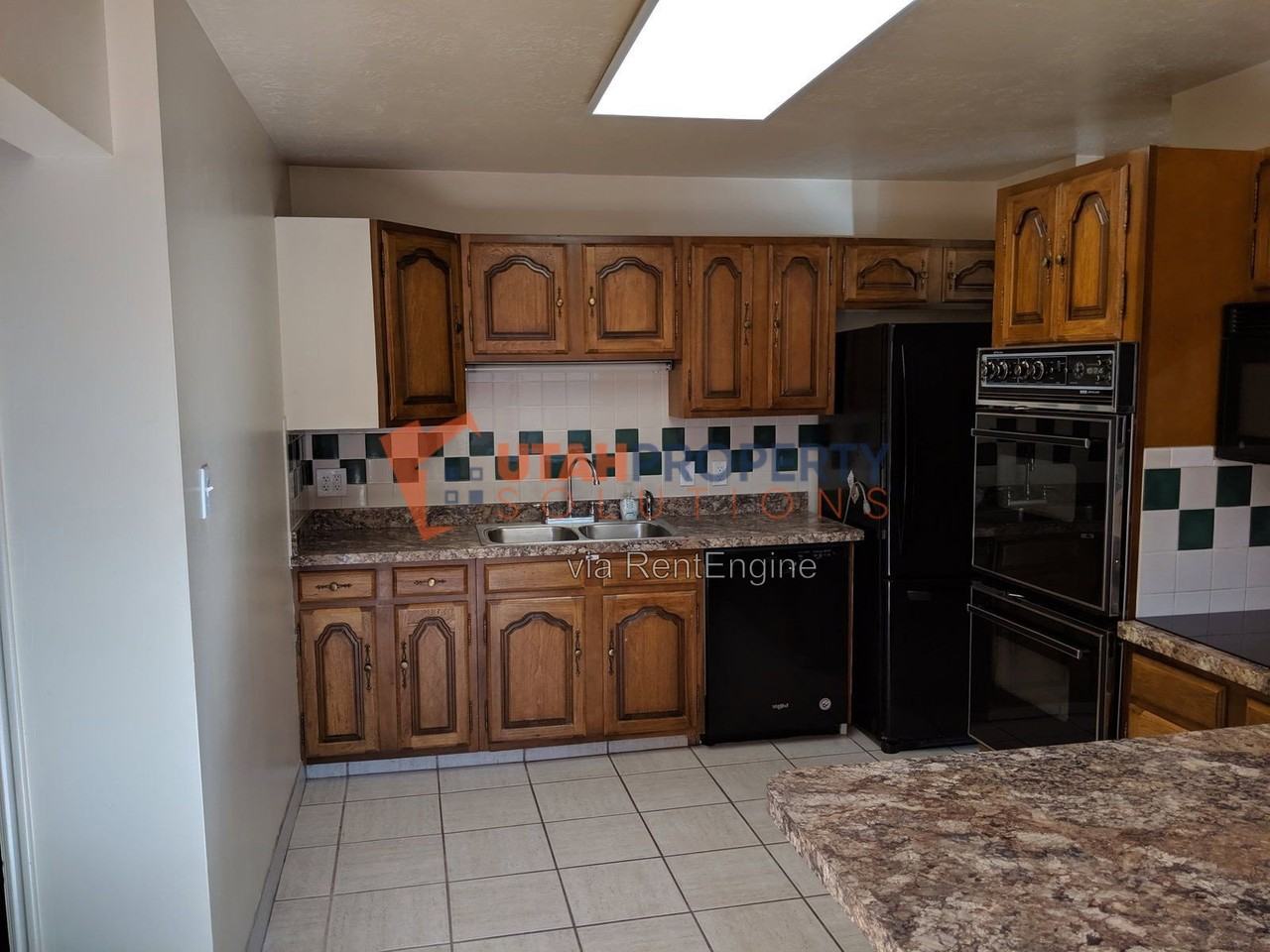 1532 W Dupont Ave - Photo 7 of 19