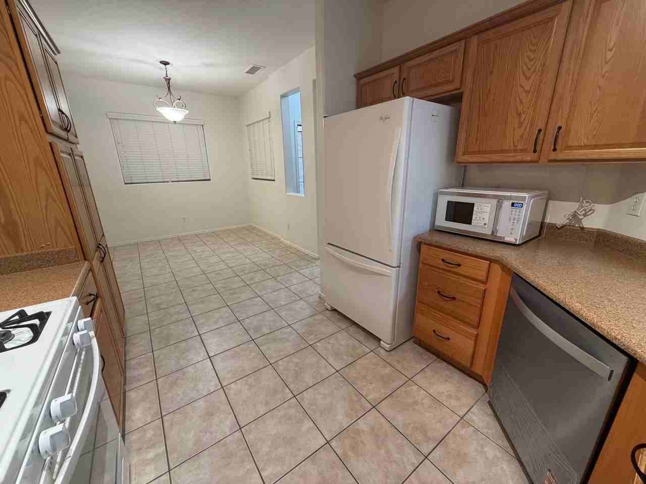 17403 N 167th Dr - Photo 3 of 19