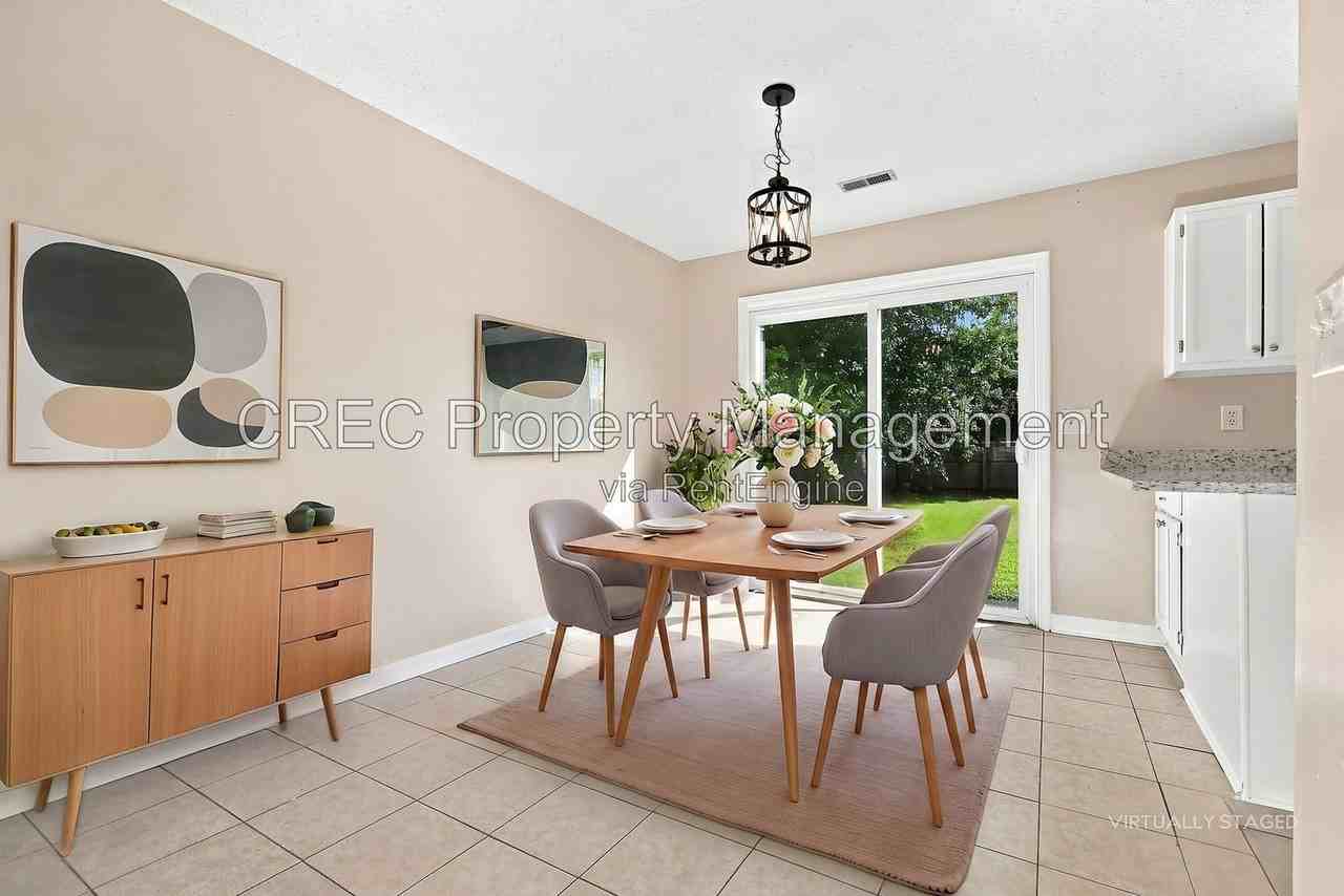 5126 Westview St - Photo 7 of 18