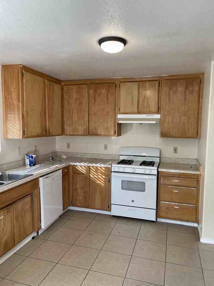 4428 White Ln #NA - Photo 3 of 11