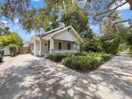 featured image of 226 9th Ave N