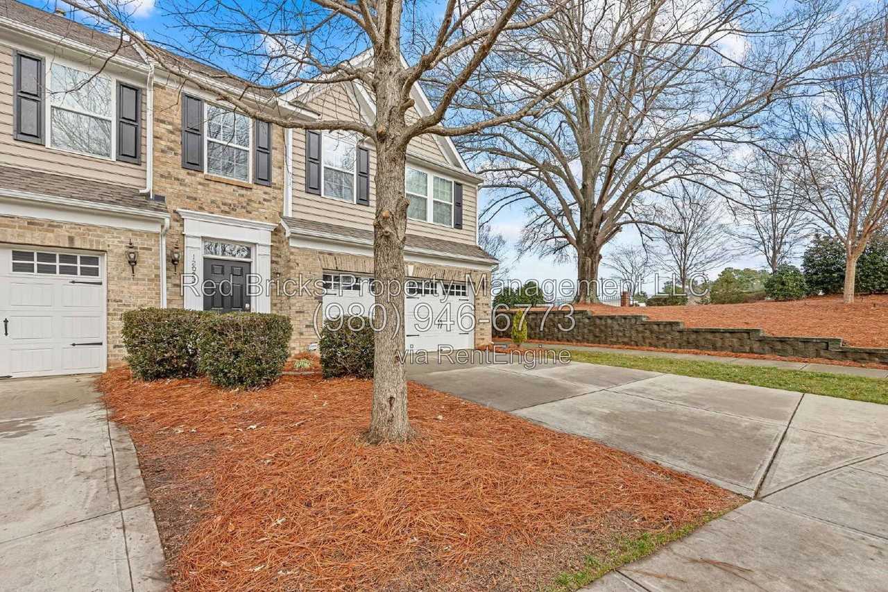 12022 Elizabeth Madison Ct - Photo 3 of 22