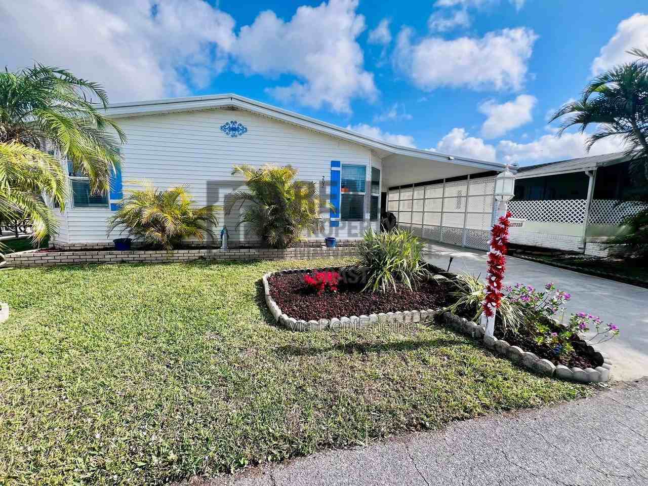 202 Fan Palm Ln - Photo 5 of 22