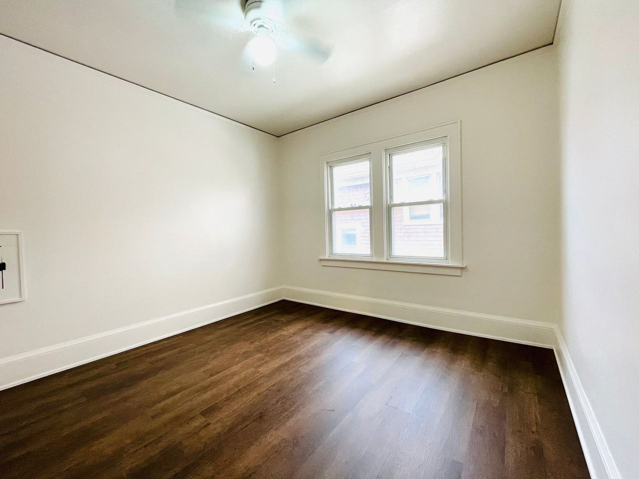 2357 N 59th St - Photo 4 of 7