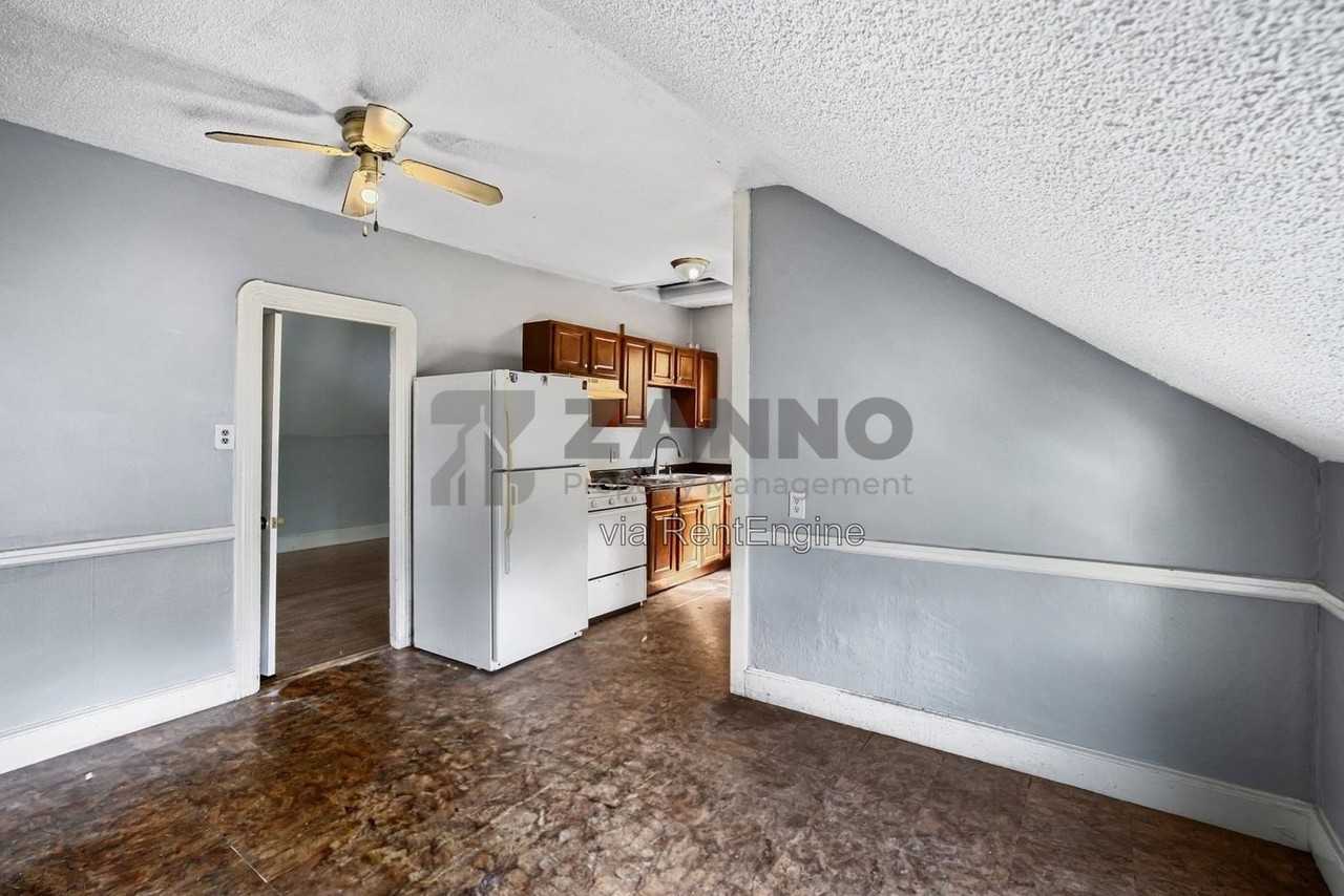 28 Kimball Ave #3 - Photo 2 of 20