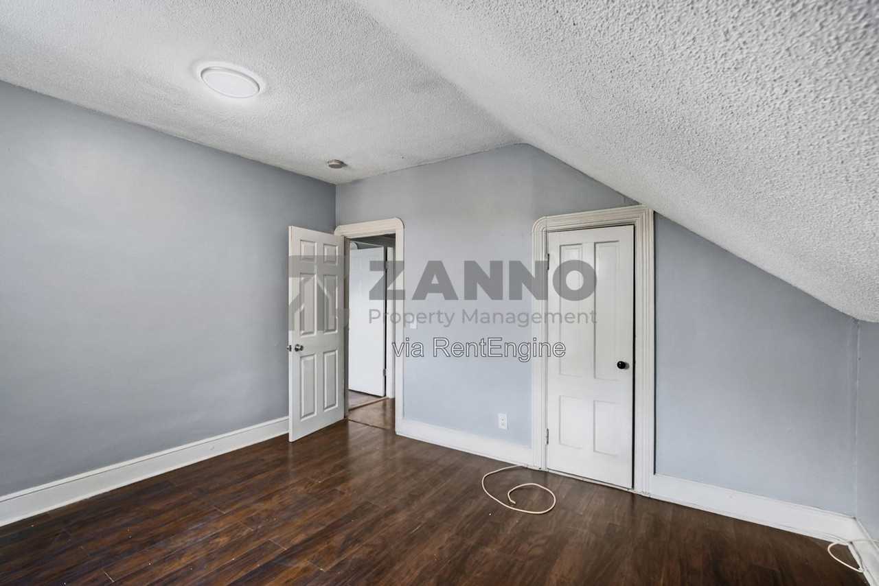 28 Kimball Ave #3 - Photo 5 of 20
