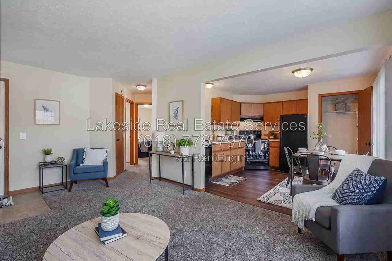 2912 Locke Ave Sw #3 - Photo 7 of 21