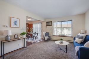 featured image of 3484 Wallace Ct Sw #4
