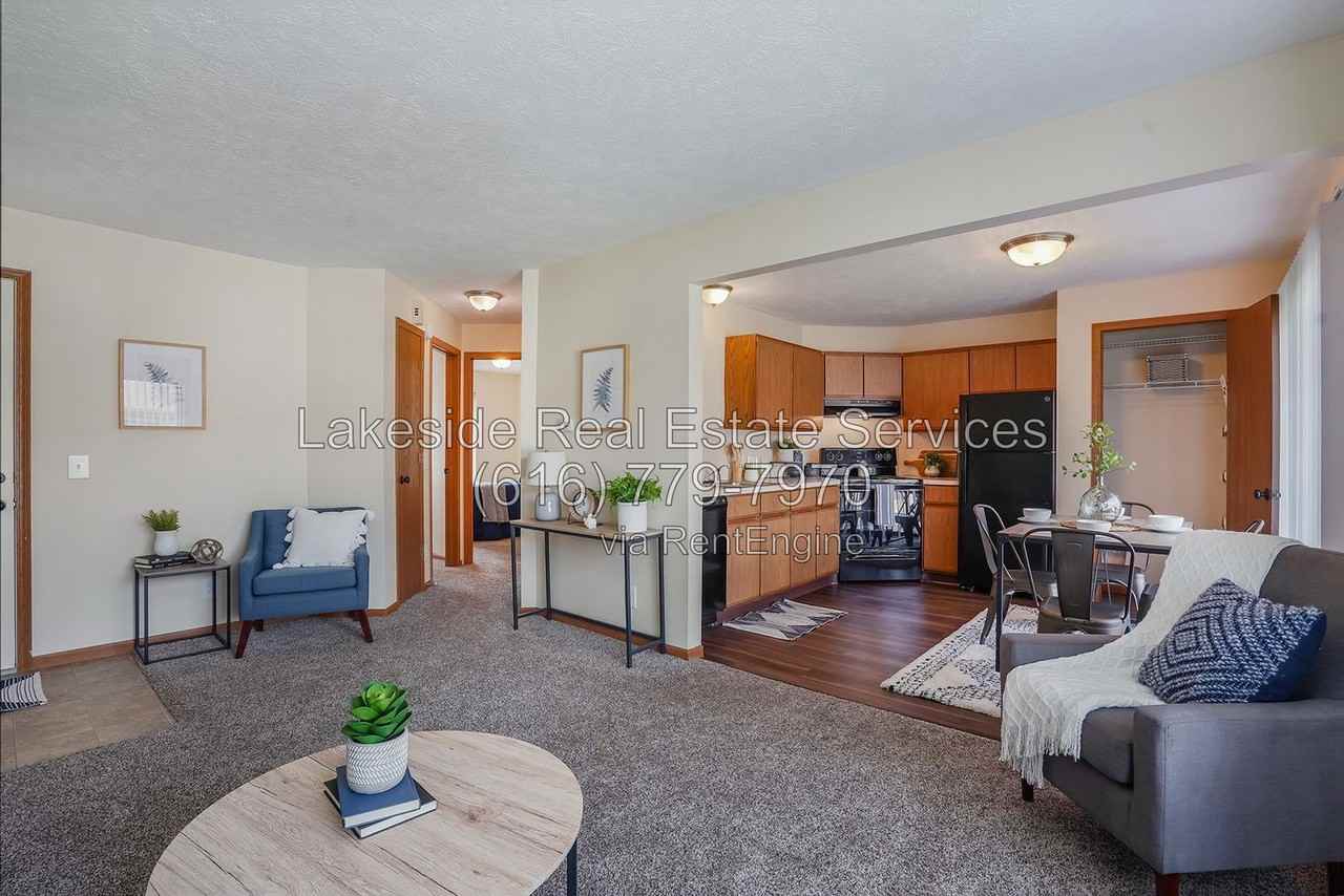 3484 Wallace Ct Sw #4 - Photo 7 of 21