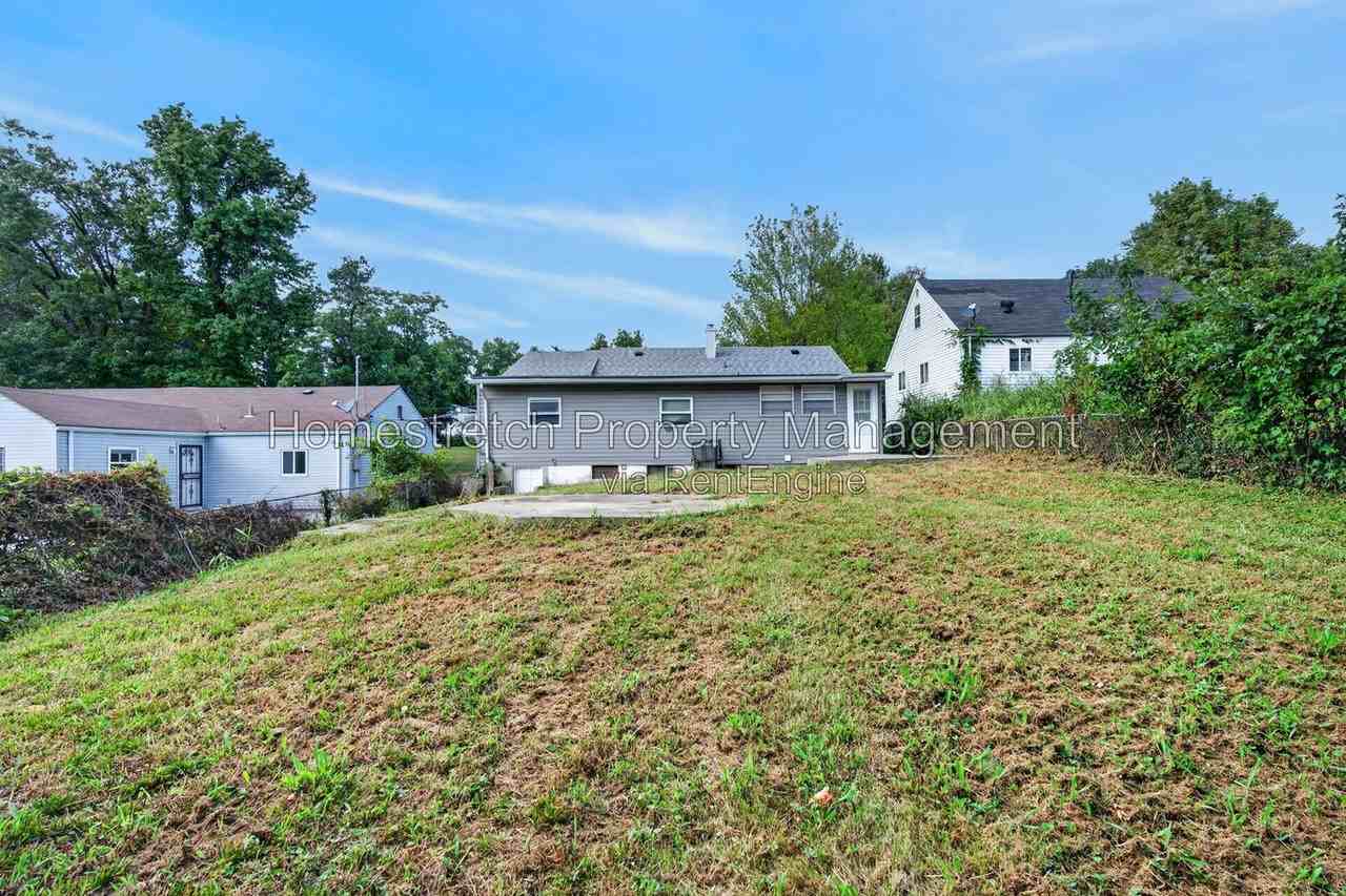452 Bluff Dr - Photo 6 of 28
