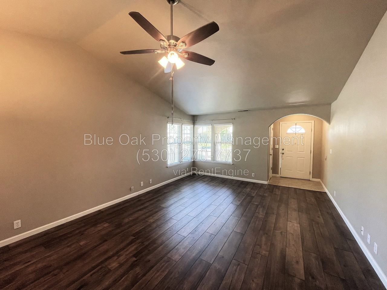 3079 Boulder Dr - Photo 3 of 13