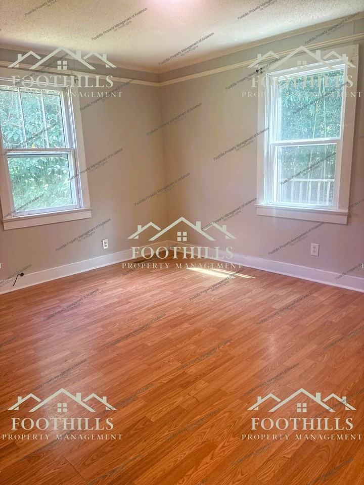 3535 Keys St - Photo 5 of 10