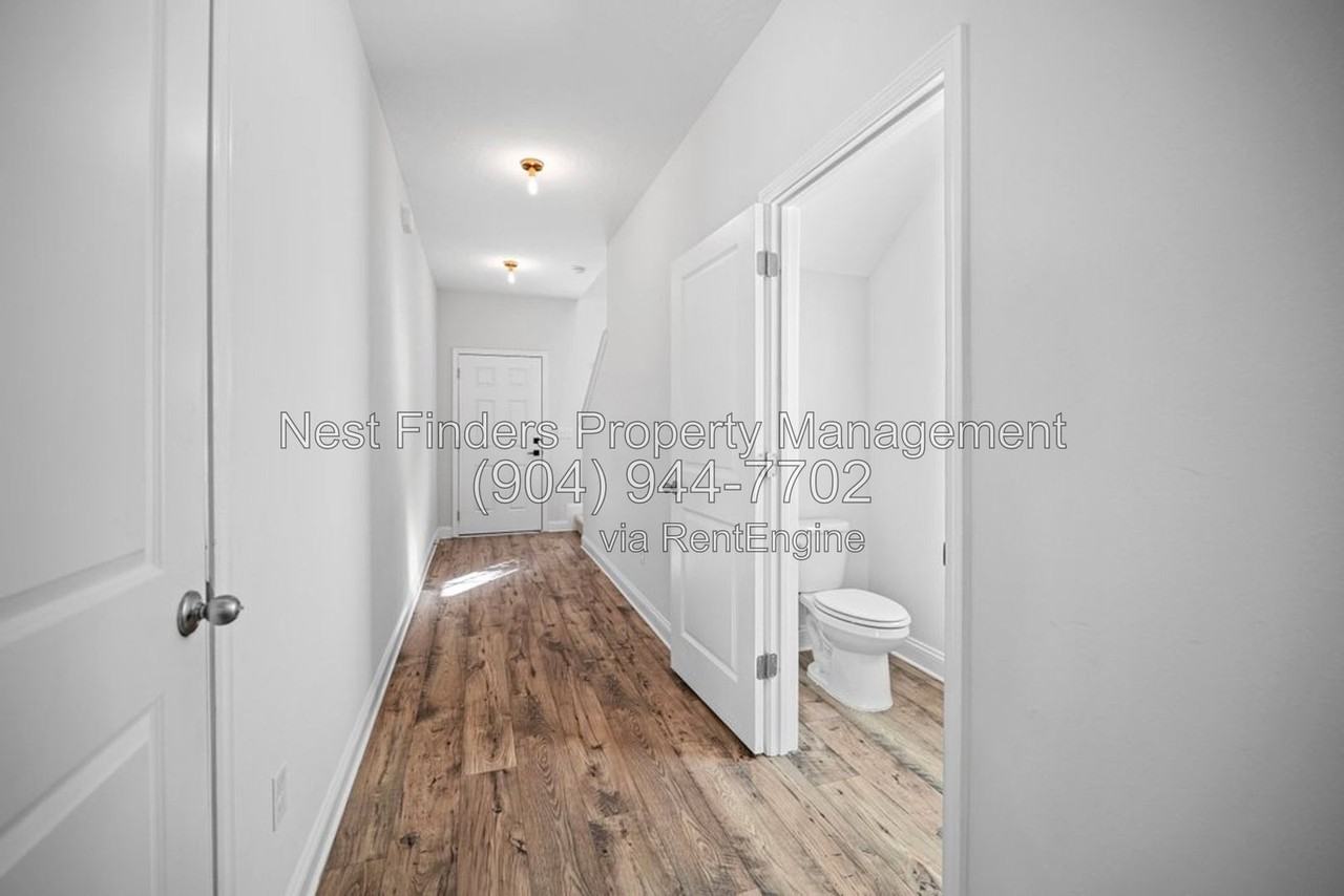 2078 Dutton Island Oaks Way - Photo 2 of 34