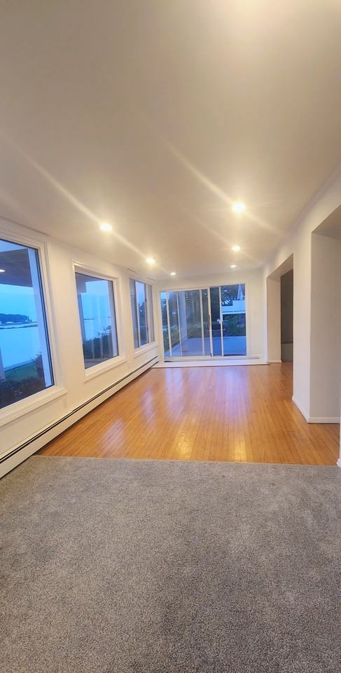 189 Shore Dr - Photo 2 of 23