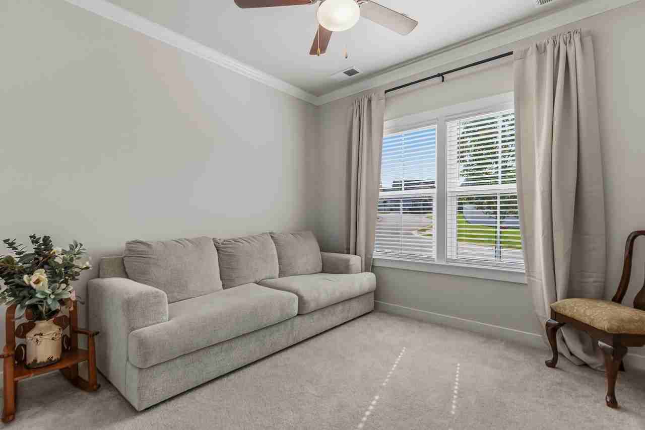 400 Aztec Ct #NA - Photo 4 of 34