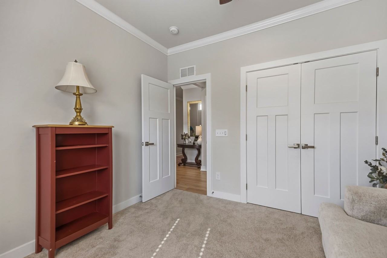 400 Aztec Ct #NA - Photo 5 of 34