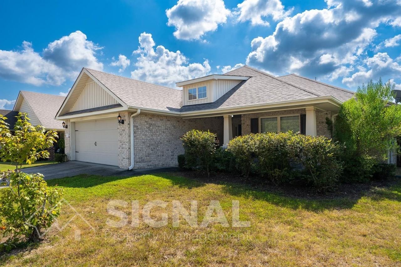 473 River Crest Dr N - Photo 2 of 32