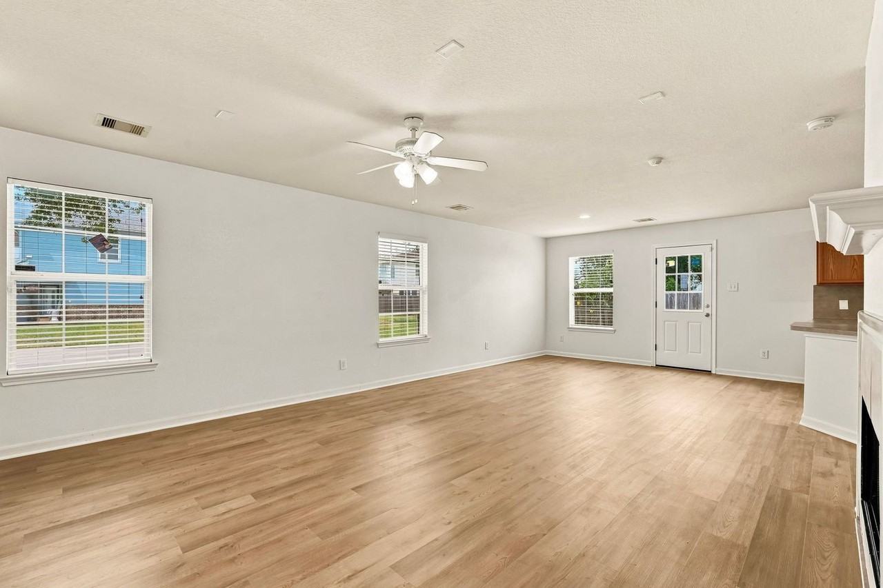 2703 Skyview Glen Ct - Photo 4 of 25