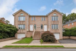 26B E Washington Pl #B - Photo 1 of 1