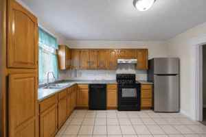 featured image of 535 Washington St #3