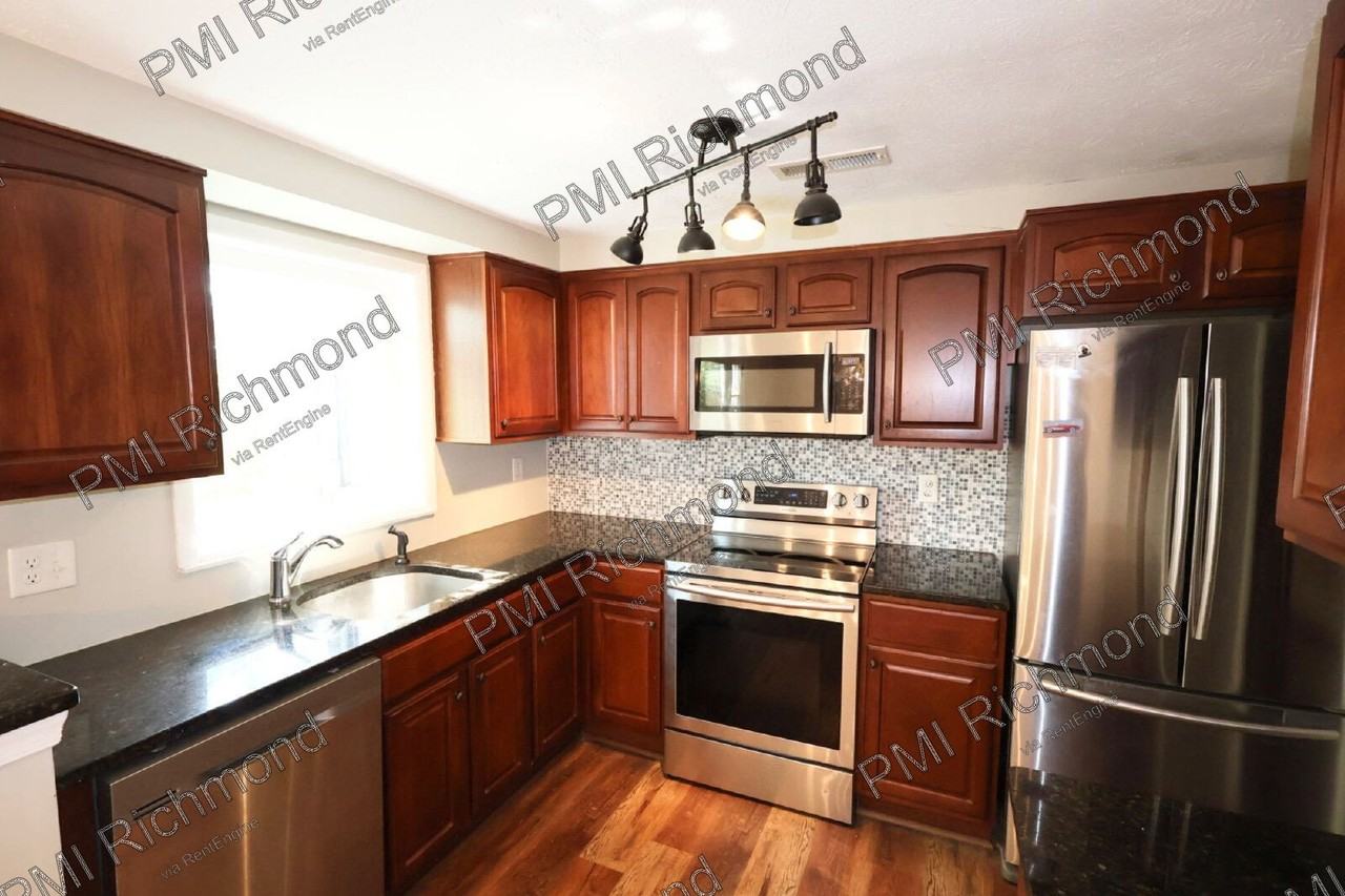 4802 Ballyshannon Ct - Photo 6 of 21