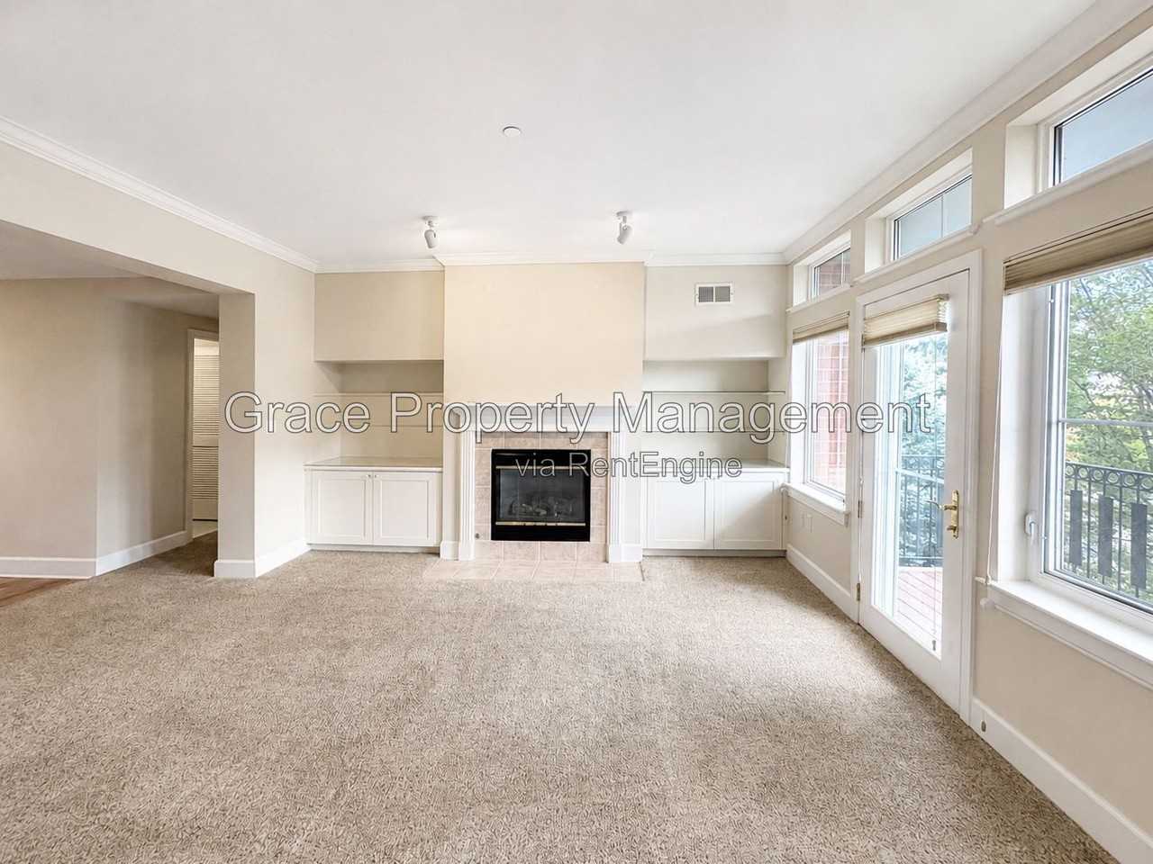 300 Hudson St #206 - Photo 4 of 18