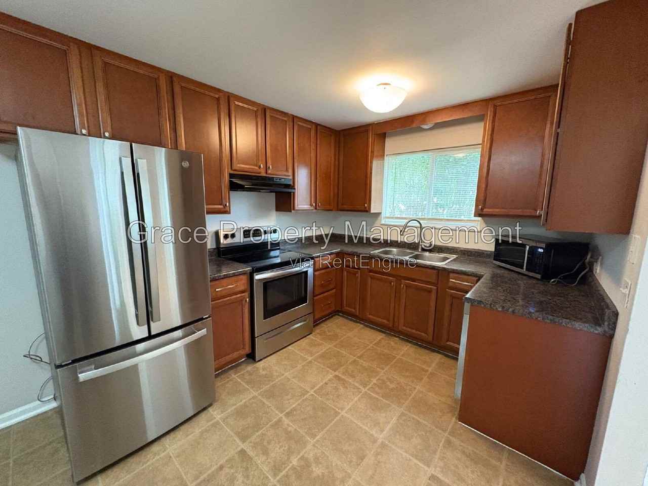 1540 E 112th Pl - Photo 5 of 22