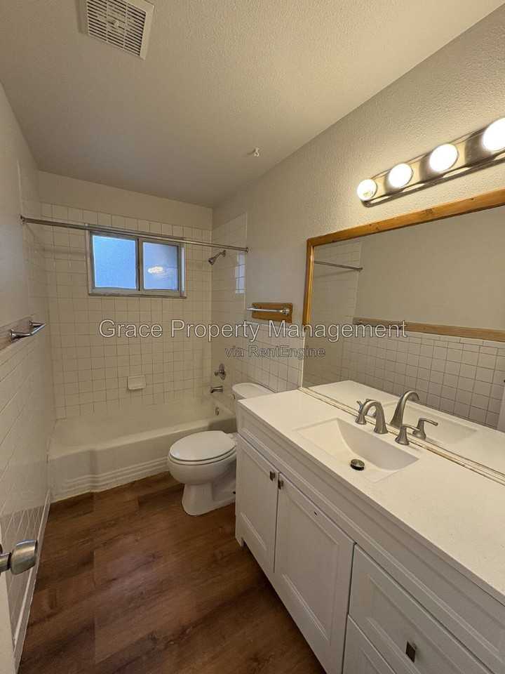 1540 E 112th Pl - Photo 7 of 22