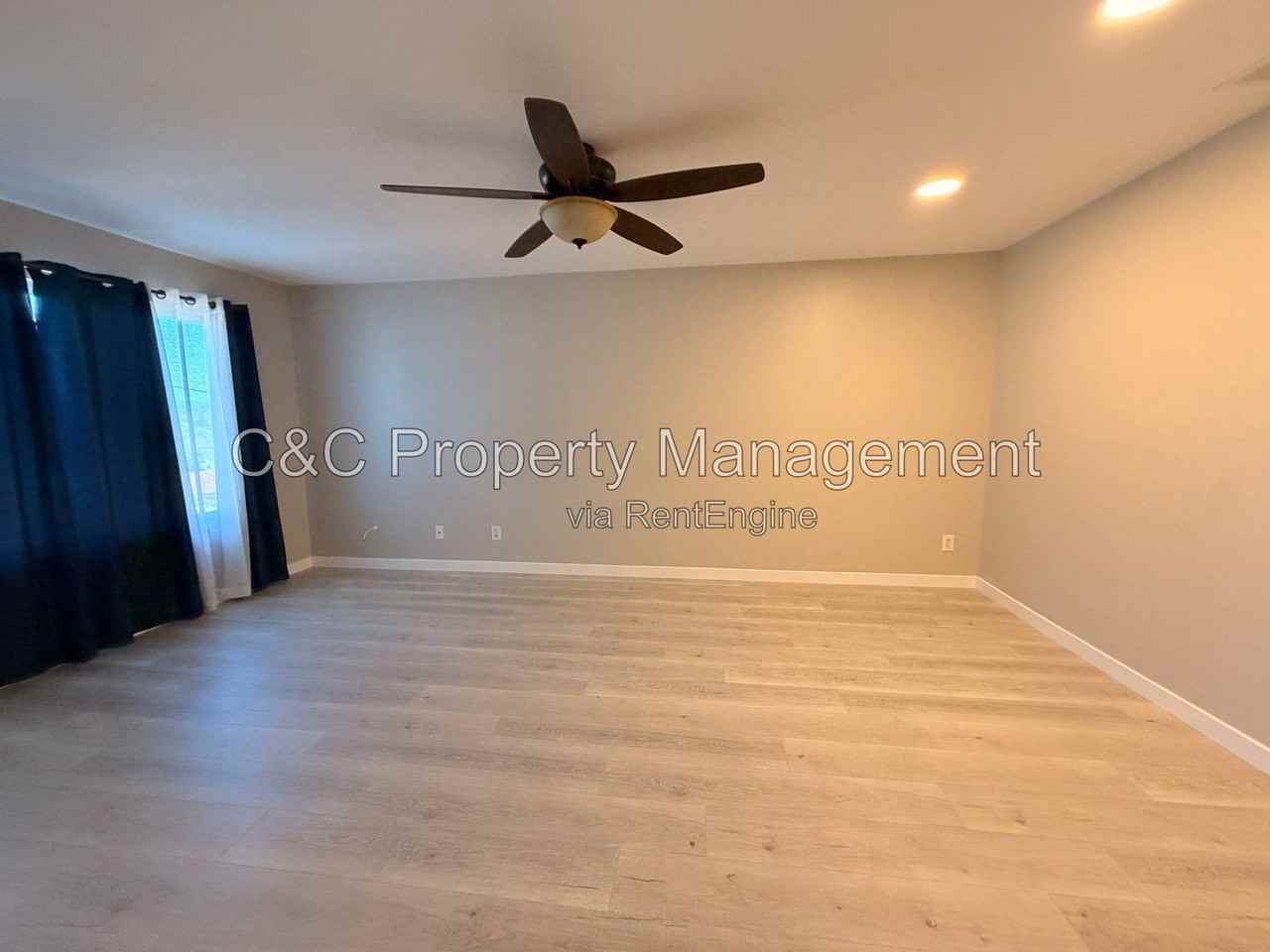 835 S Upas St - Photo 7 of 20
