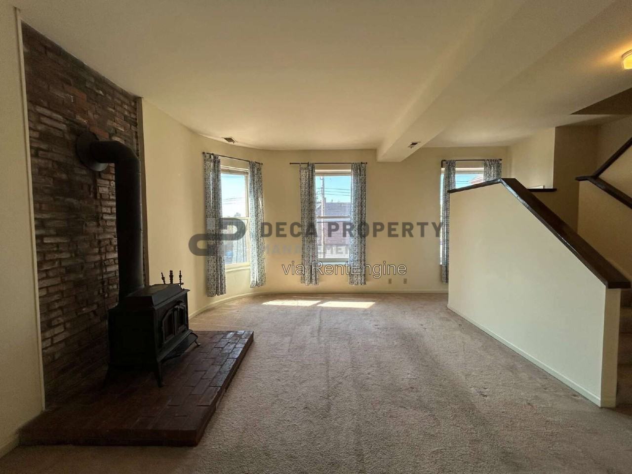 801 Allen Ave #C - Photo 2 of 11