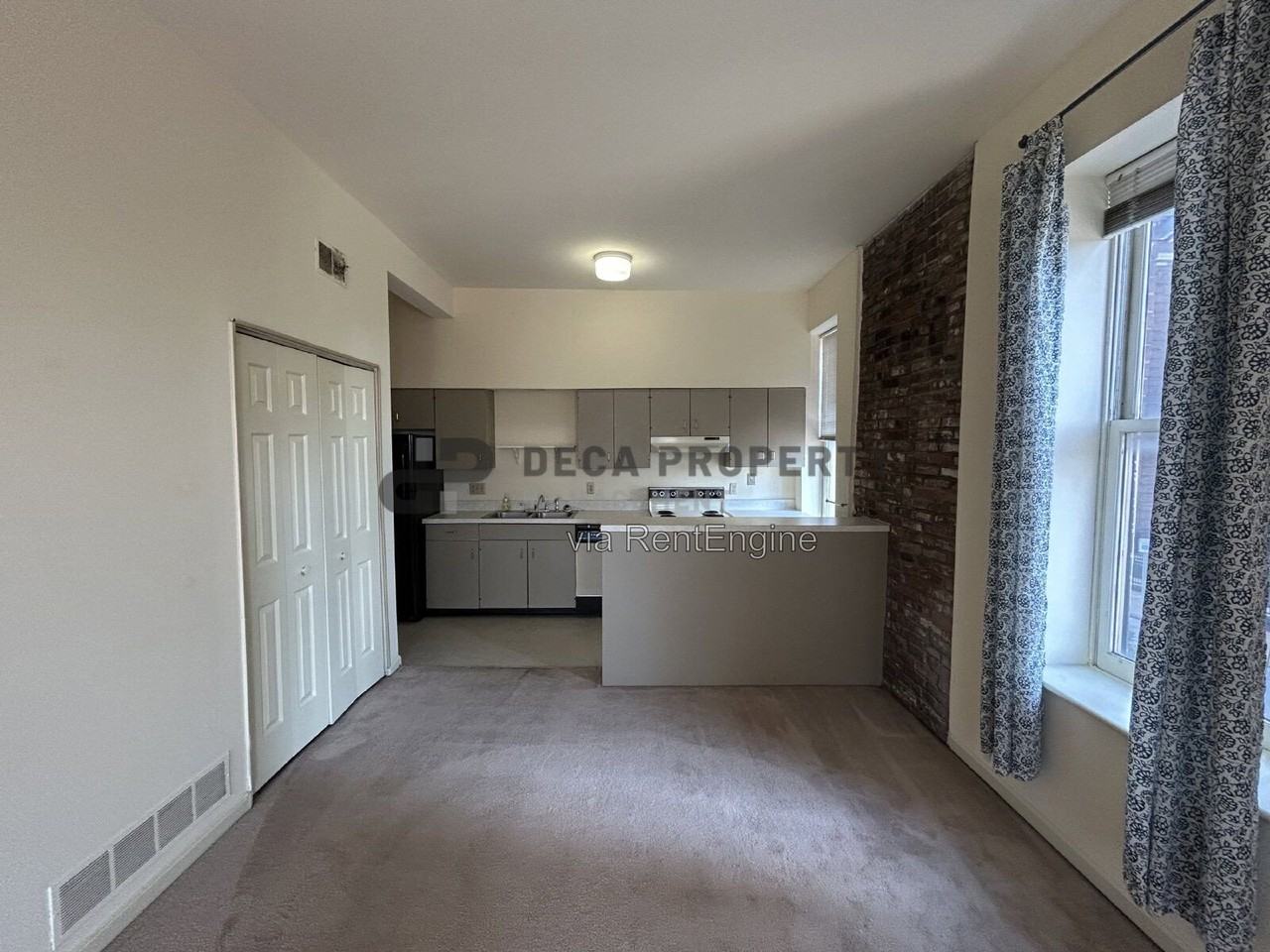 801 Allen Ave #C - Photo 4 of 11