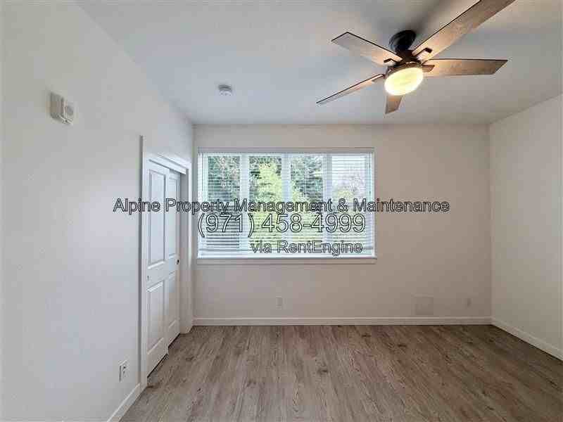 3014 Se 8th Ave #304 - Photo 3 of 11