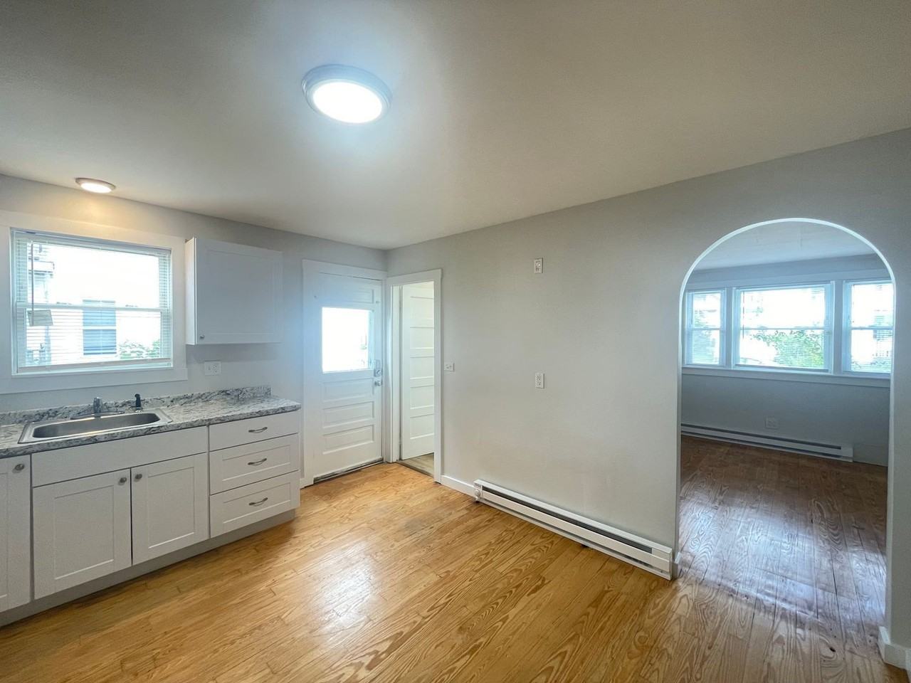 510 Montgomery St - Photo 2 of 21