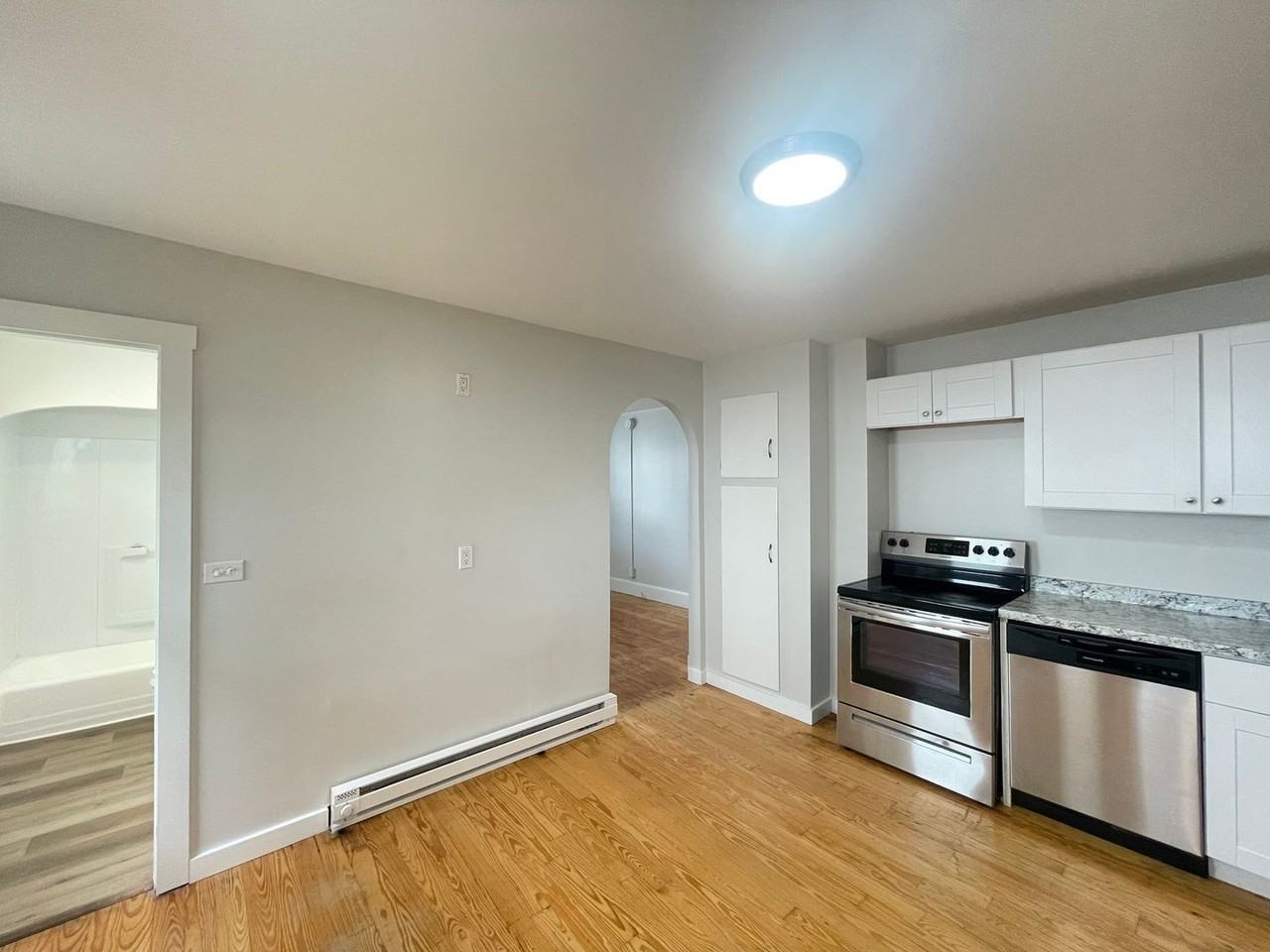 510 Montgomery St - Photo 3 of 21