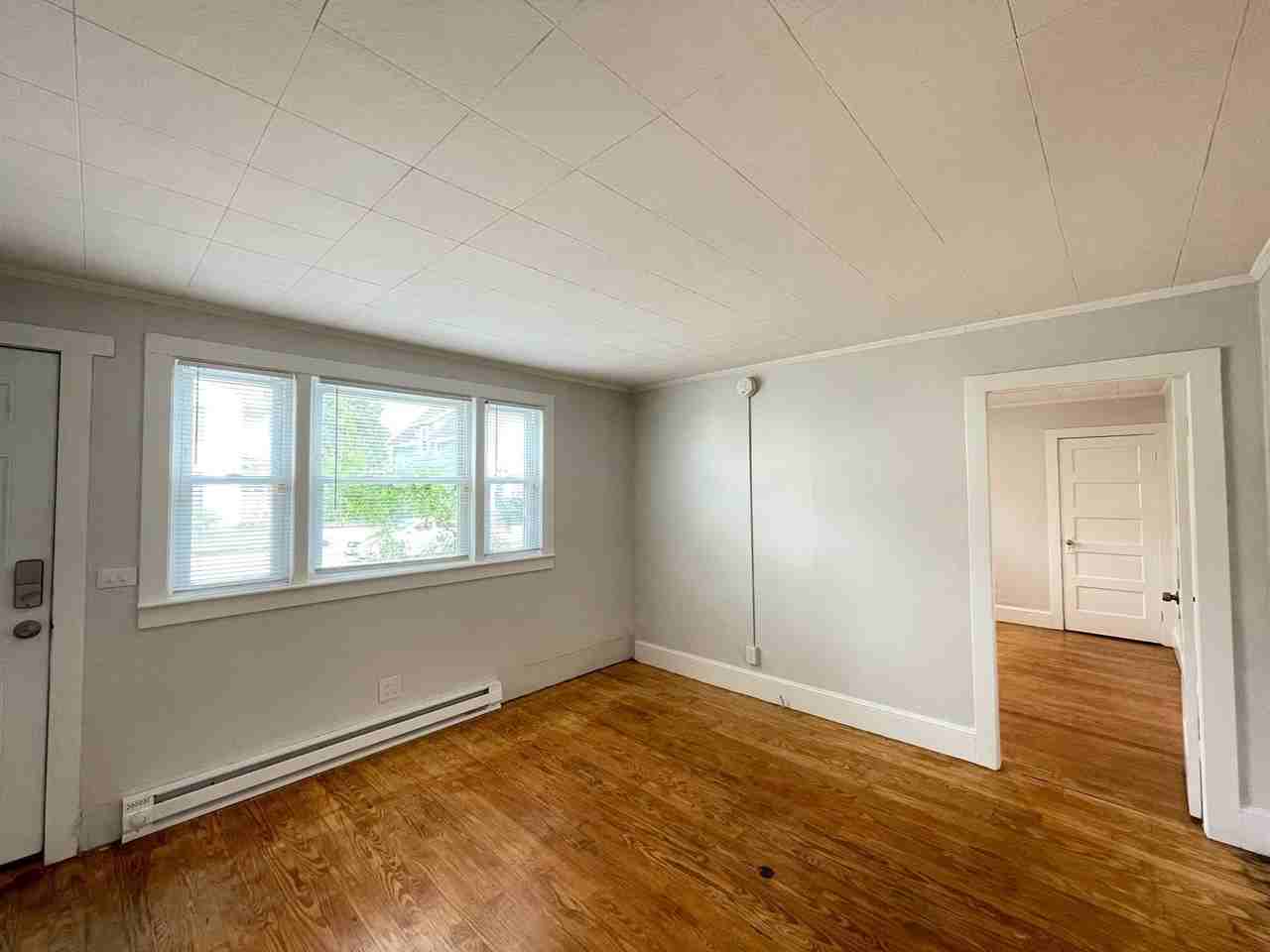 510 Montgomery St - Photo 5 of 21