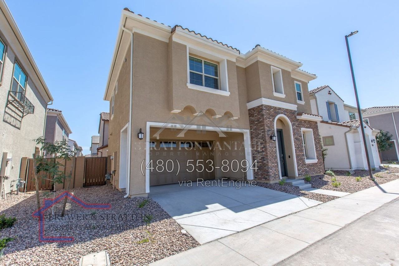 1097 E Chapman Dr - Photo 3 of 50