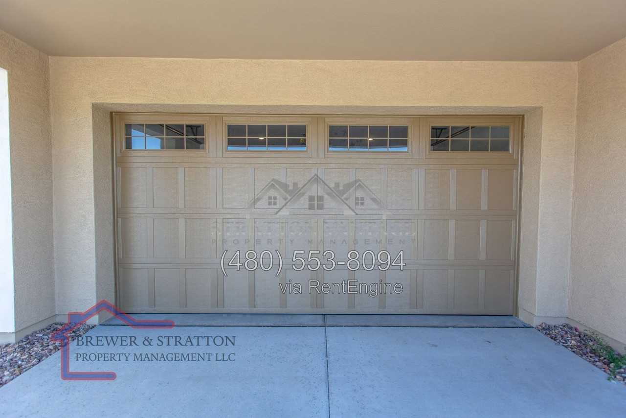 1097 E Chapman Dr - Photo 4 of 50