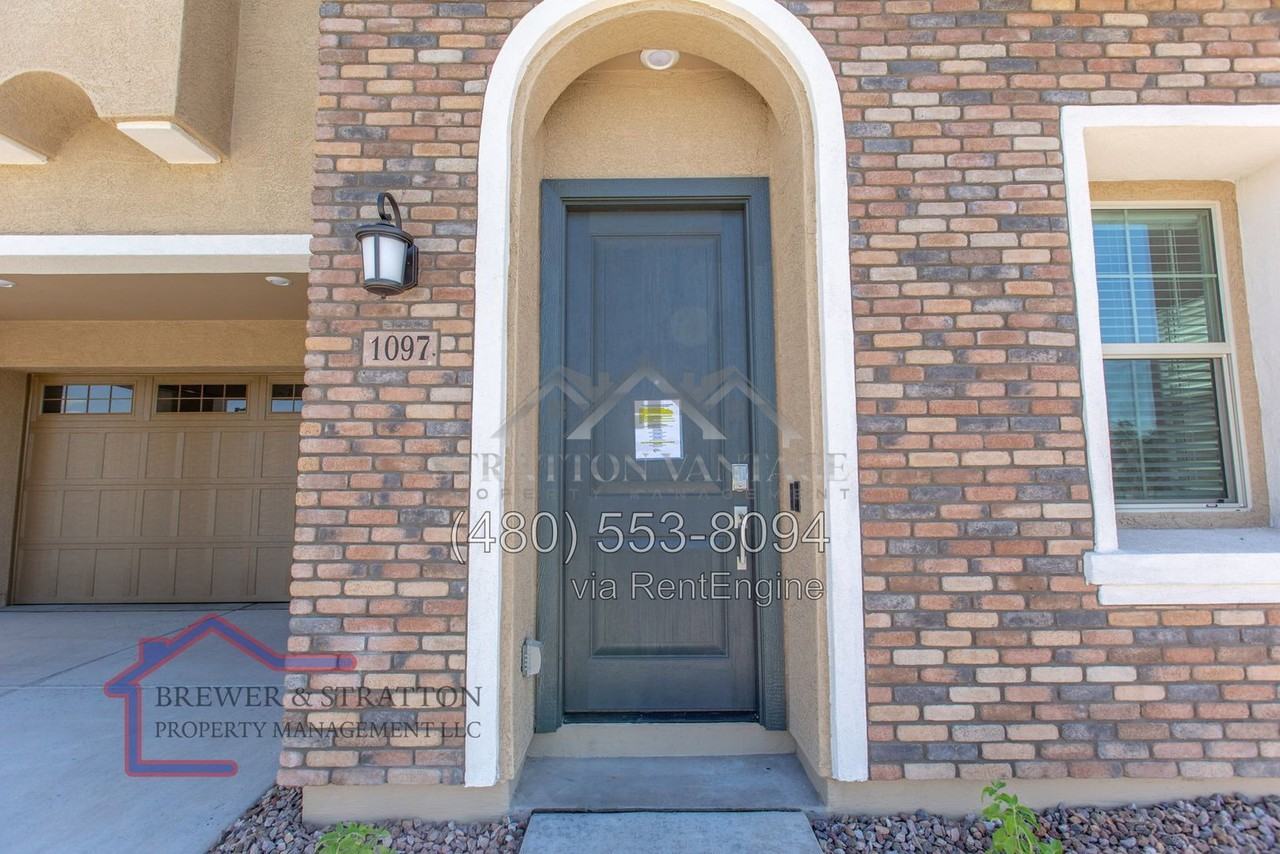 1097 E Chapman Dr - Photo 5 of 50