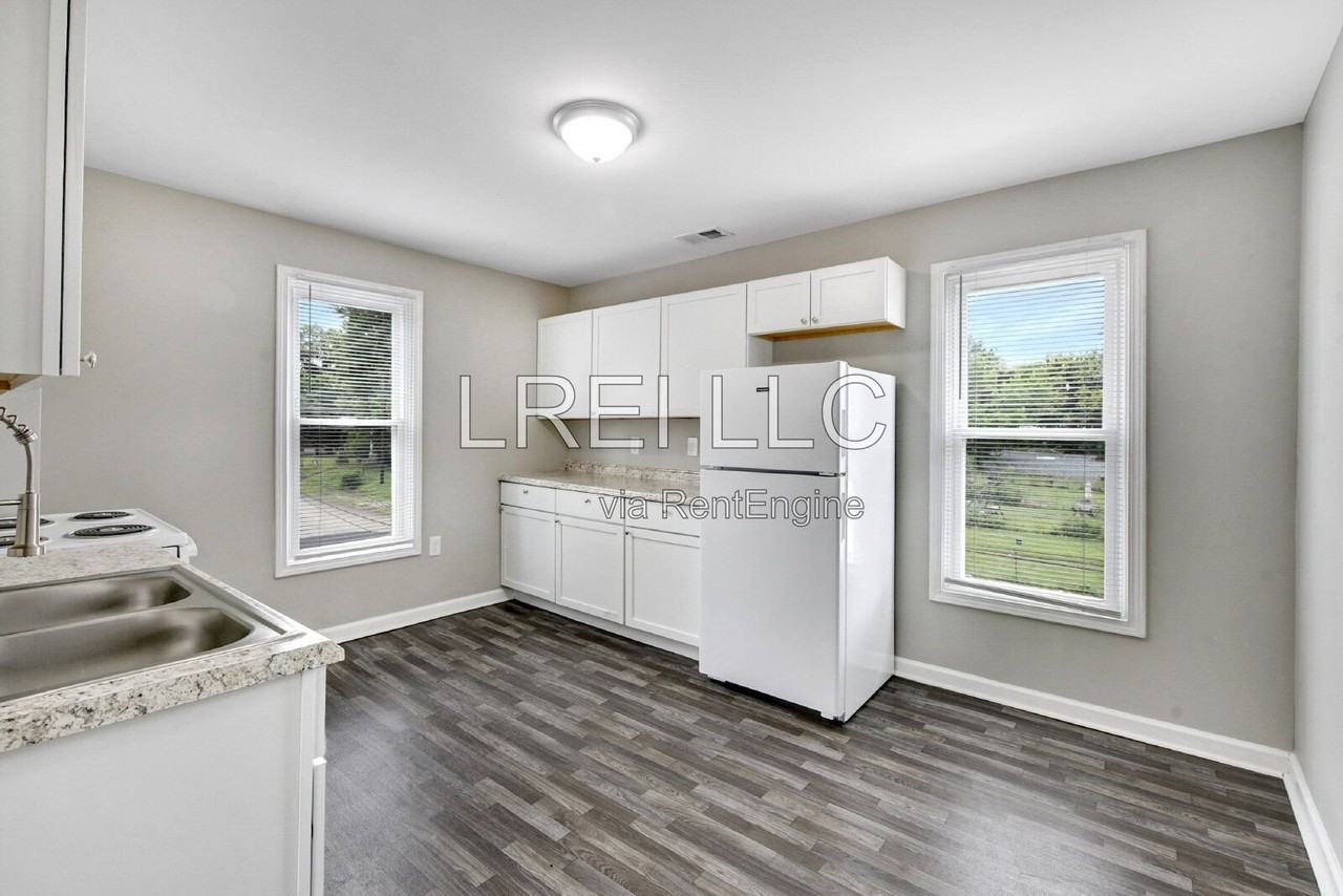 3339 Taylor Blvd #2 - Photo 4 of 14