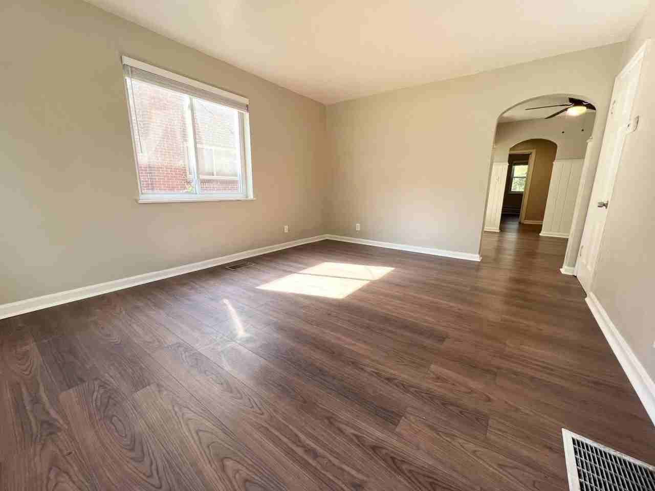 4567 Paddock Rd #2 - Photo 3 of 11